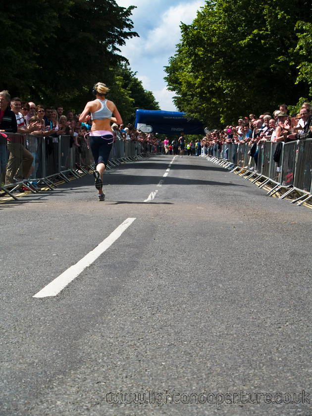 P6134963 
 Charity runners 
 Keywords: Cancer Research, Charity, Race, Race for Life, Runner