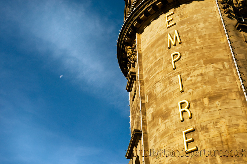 DSC 1893 
 The Empire Theatre, Sunderland 
 Keywords: Sunderland, empire, theatre, moon, playhouse, building, architecture, sign, actor, actress